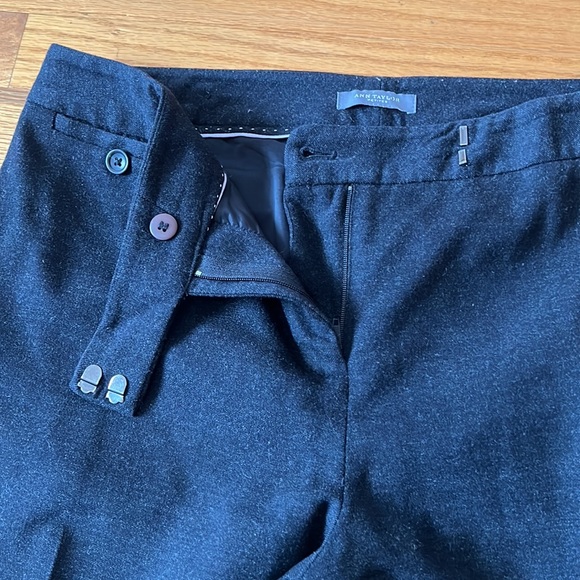 Ann Taylor Straight Leg Black Pants (lined) 98% Wool - Size 8/10 - Picture 5 of 16